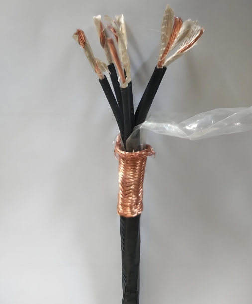 金聯(lián)宇電纜分析電纜護(hù)套越厚質(zhì)量就越好嗎？其實(shí)不然！.jpg